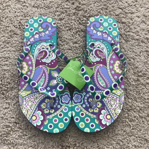 Vera Bradley Shoes - New heather flip flops medium pasiley